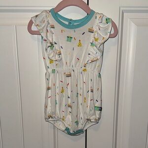 Kyte baby bubble romper 6-12 in cloud celebration
